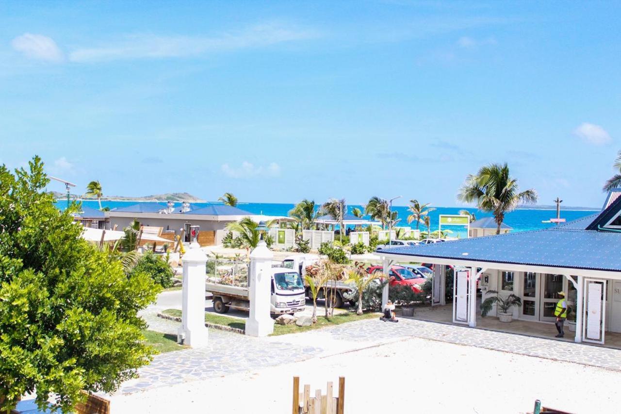 Stunning New Apartment With View Of Orient Bay Quarter of Orleans Exterior photo
